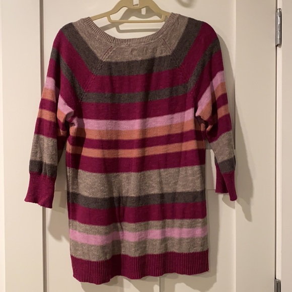 Multi color striped Sweater - Picture 3 of 3